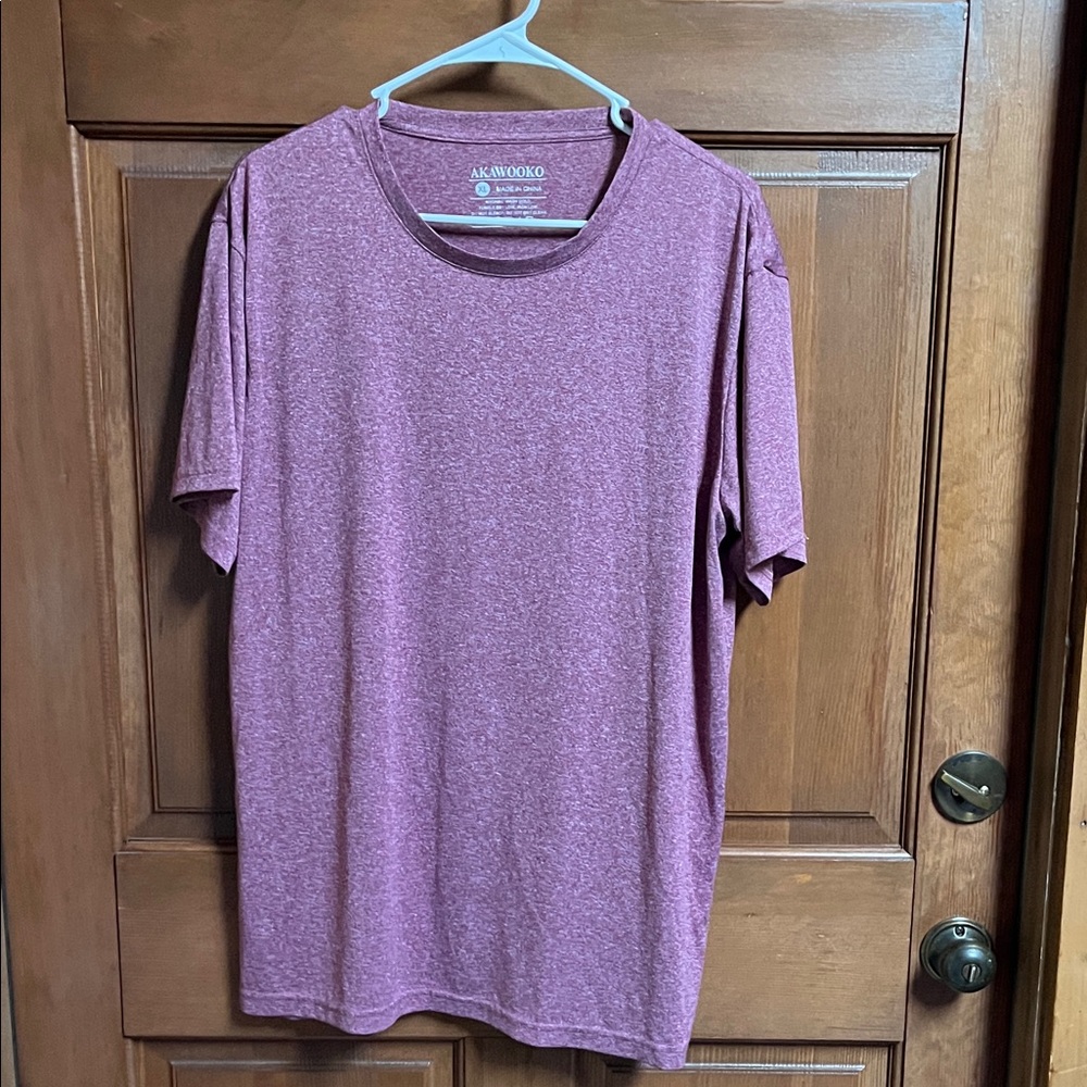 Akawooko Men's Heathered burgundy T-Shirt Size XL